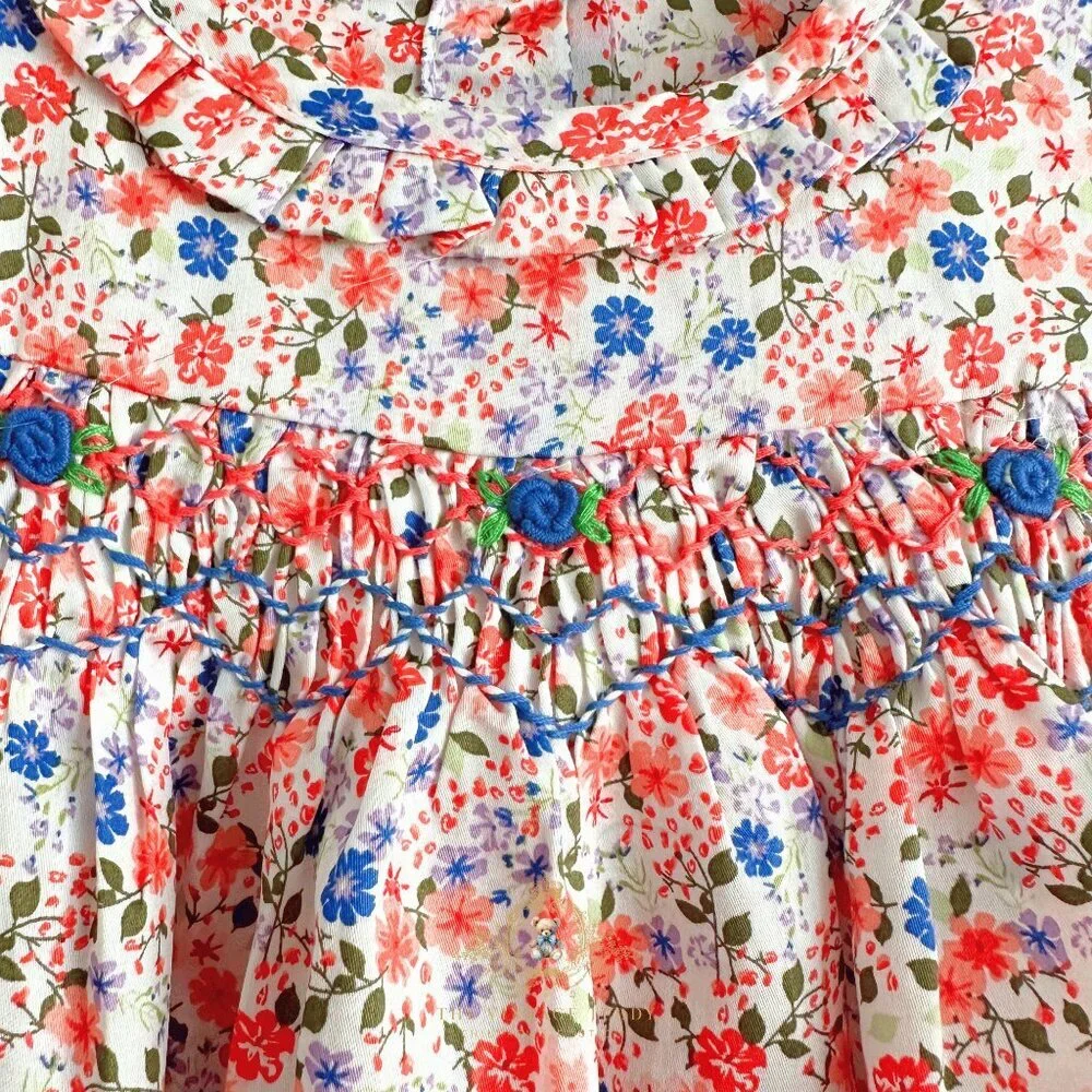 NWT Lovely Girls Smocked Embroidered Dress Boutique Special Occassion Formal 18M - Picture 4 of 5